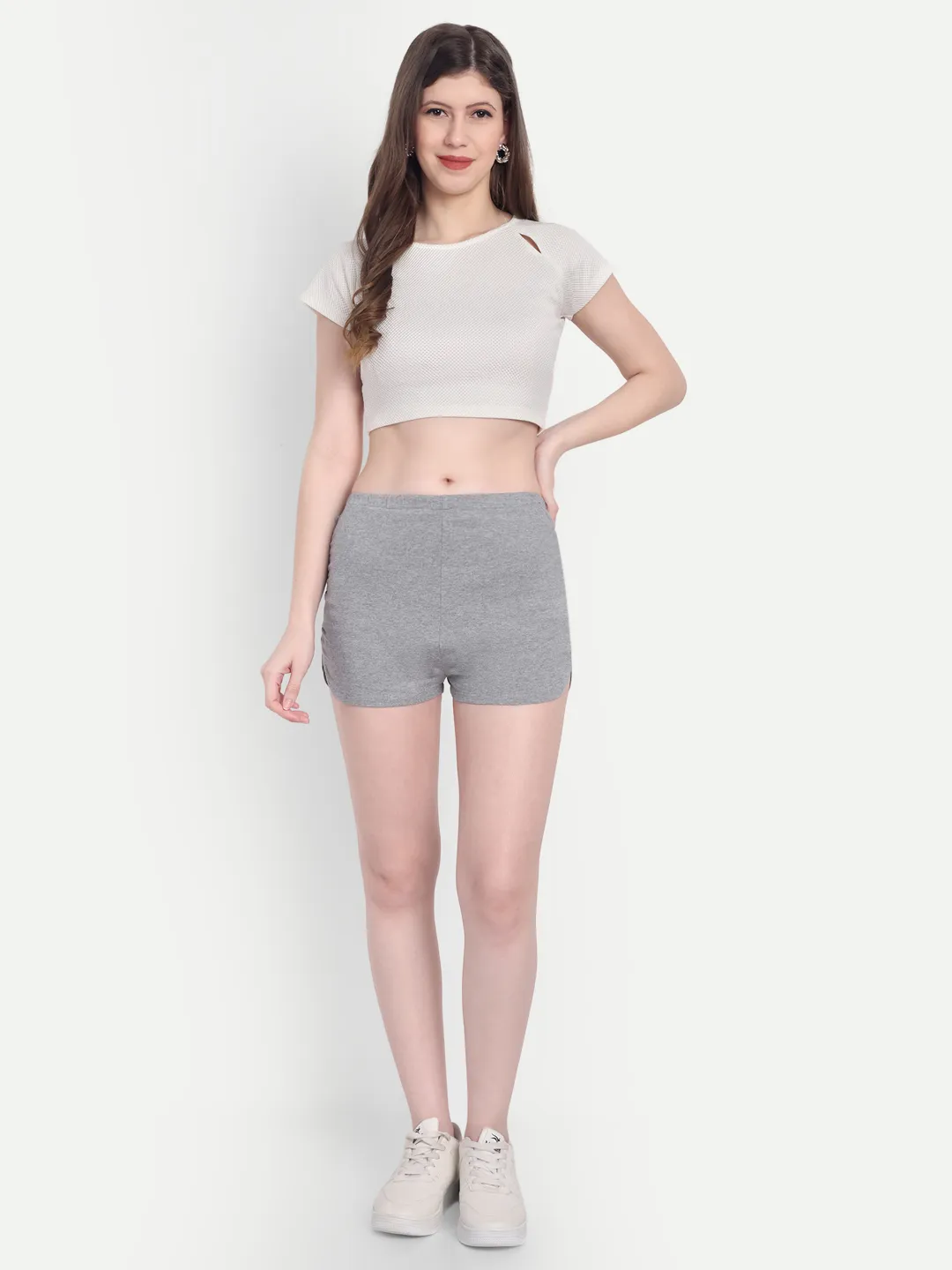 ecomm female shoot